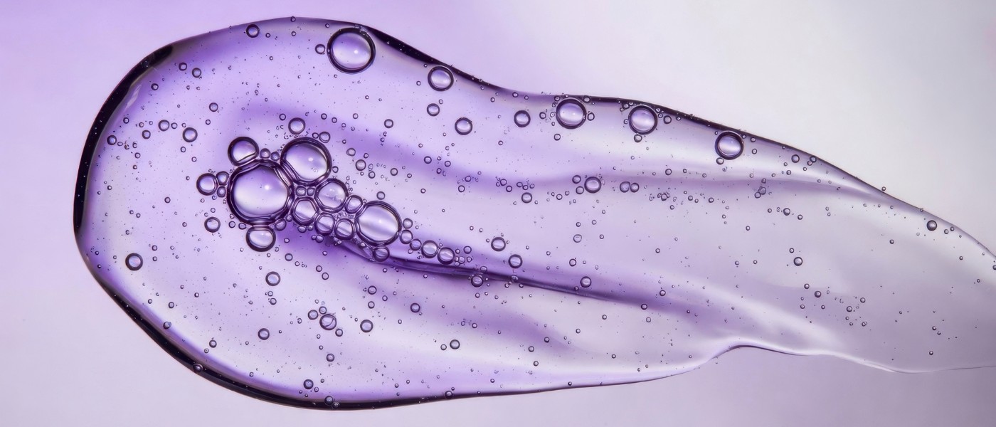 Gel mit kleinen Luftblasen